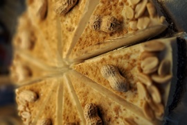Arašídový nugeta cheesecake